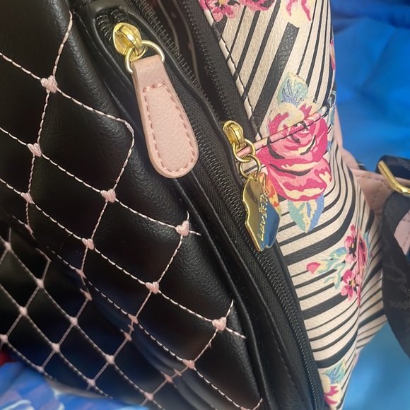 Betsey Johnson Backpack - Picture 5 of 7